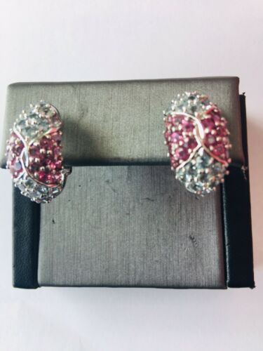 18K White Gold Cluster Earrings
