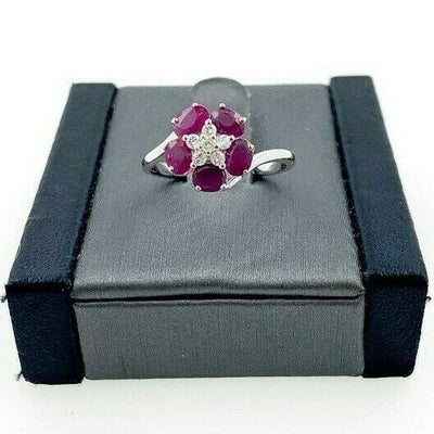 18K White Gold Ruby Ring