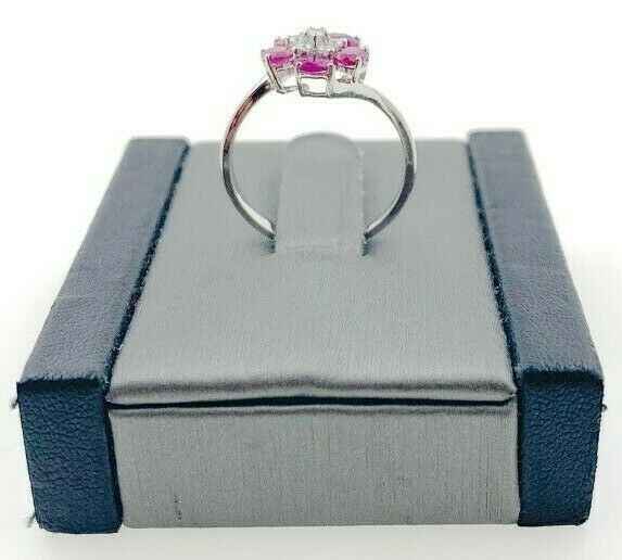 18K White Gold Ruby Ring