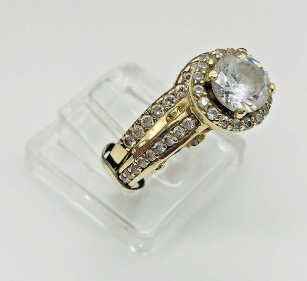 14k Yellow Gold Cz Wedding Ring Set With Accent