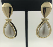 18KYG 22.3G GOLD EARRINGS Y/G, WITH PEARL DROPS