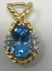 14 KT TOPAZ PENDANT BLUE STONE 3.2g