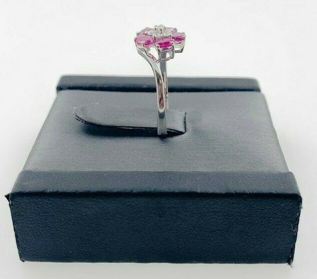 18K White Gold Ruby Ring