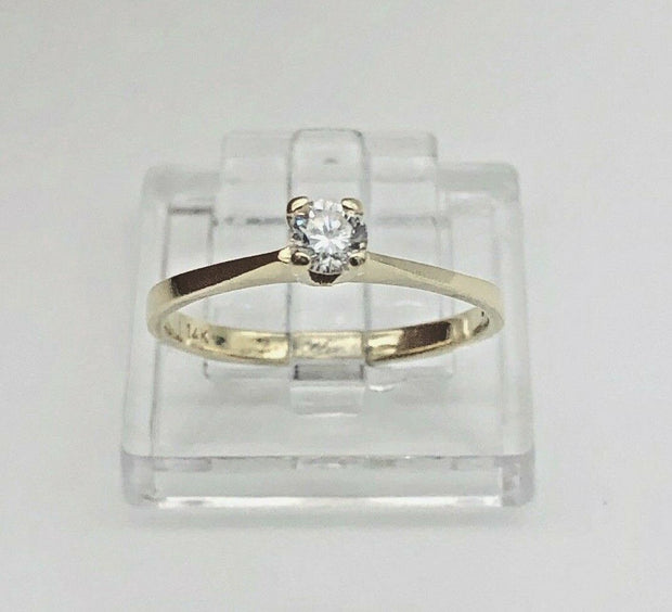 14K Yellow Gold Solitaire Cz Ring