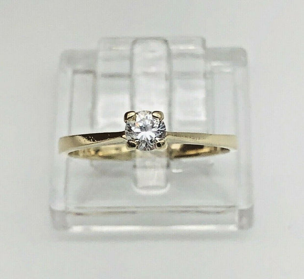 14K Yellow Gold Solitaire Cz Ring