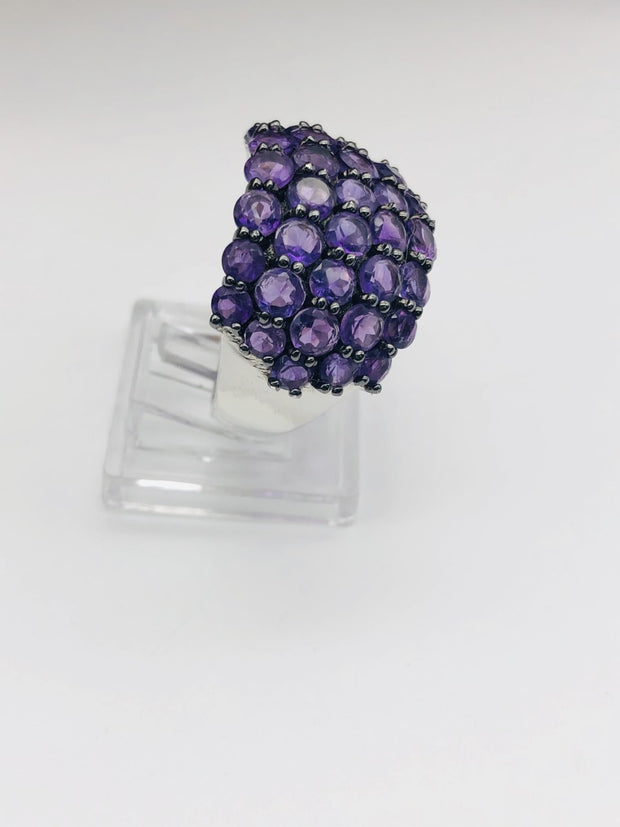 .925  Sterling Silver Amethyst Fashion Ring