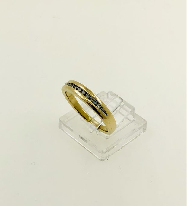 10K Yellow Gold Diamond Wedding Ring