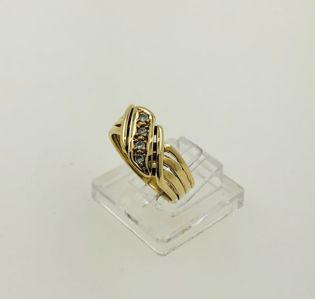 18K Yellow Gold Diamond Band Ring