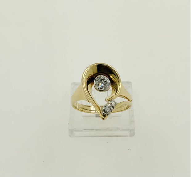 14K Yellow Gold Diamond Ring