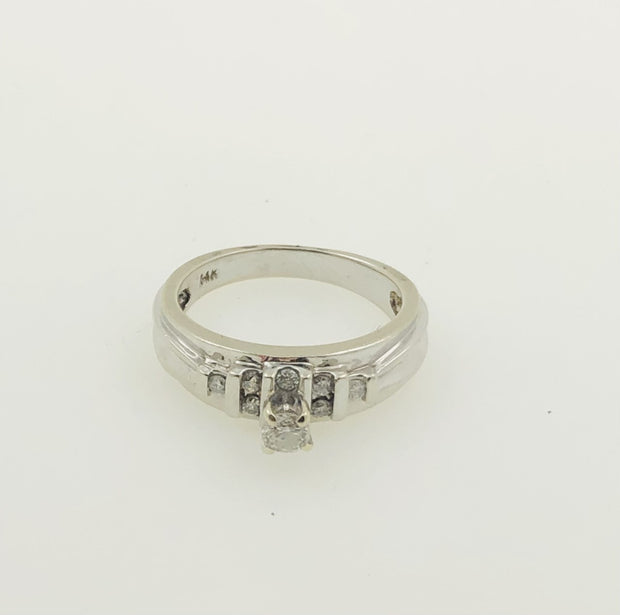 14K White Gold Engagement Diamond Ring