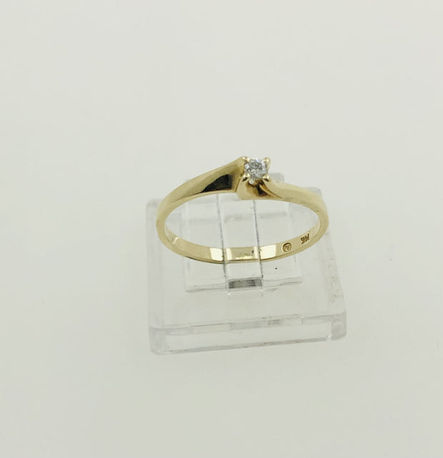 14K Yellow Gold Solitaire Diamond Ring