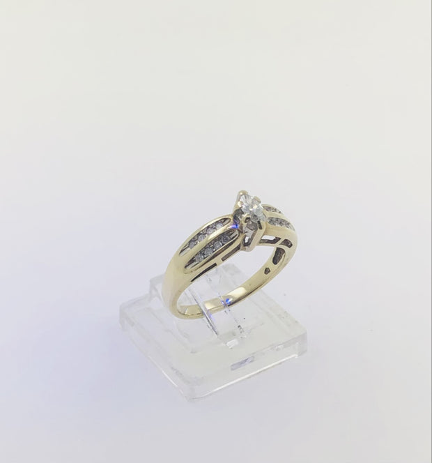 10K Yellow Gold Diamond Ring