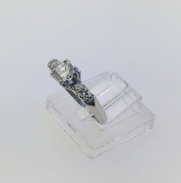 Platinum  Engagement Diamond Ring