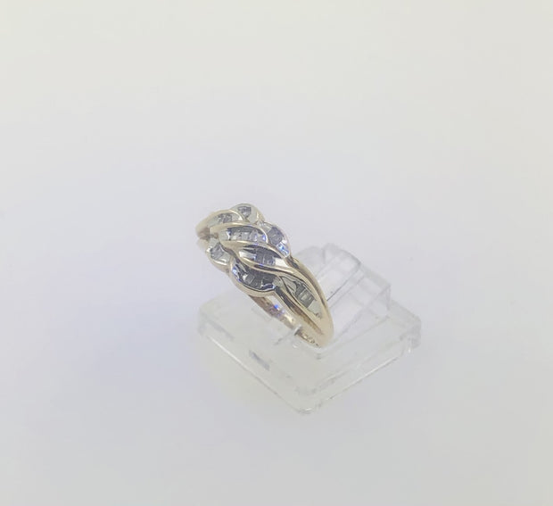 10K Yellow Gold Diamond Band Ring